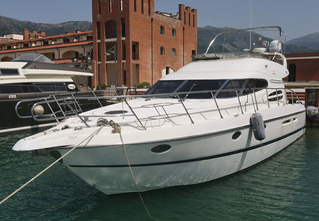 Alpha Travel Agency - CRANCHI 48 Yacht 1 Alpha Travel Agency - CRANCHI 48 Yacht 1